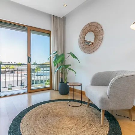 Spacious And Chic With Lisbon, Sintra, Or Beach At 15 Min! * 아마도라