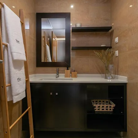 Spacious And Chic With Lisbon, Sintra, Or Beach At 15 Min! 아마도라