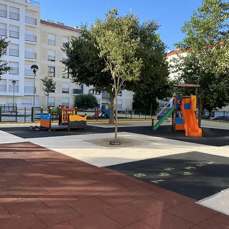 Spacious And Chic With Lisbon, Sintra, Or Beach At 15 Min! * 아마도라
